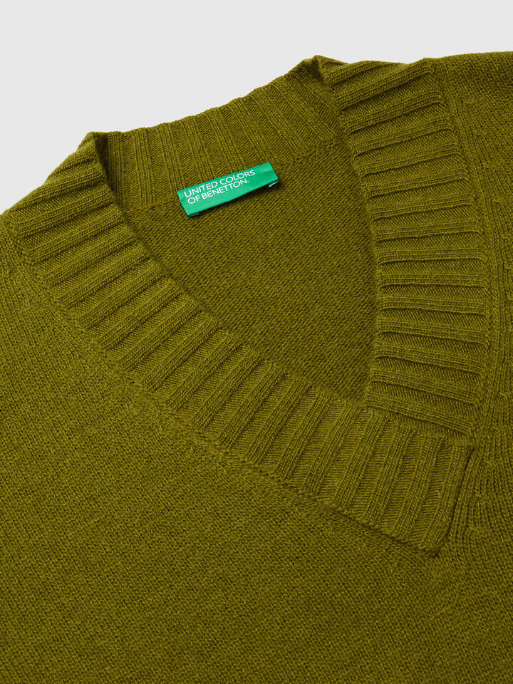 V NECK SWEATER L/S Women image number 3